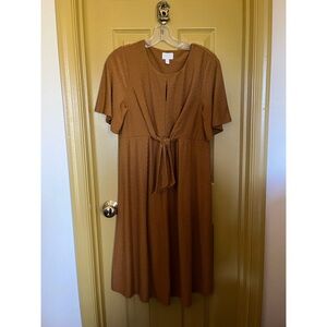 a:glow Gold Flutter Sleeve Maternity Dress